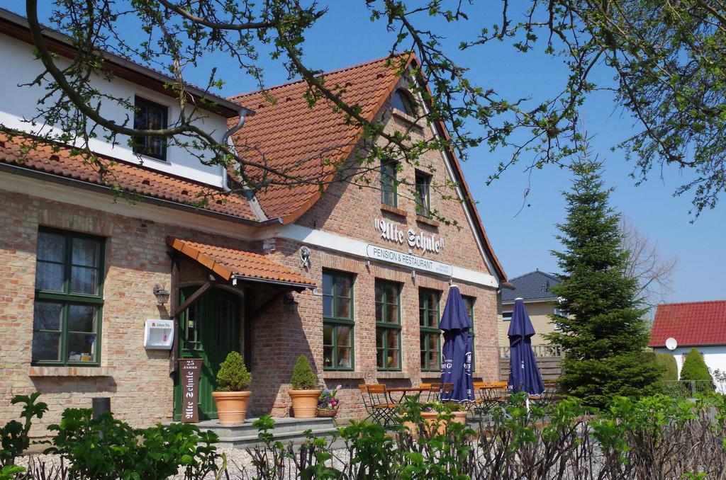 Pension & Restaurant "Alte Schule" 호텔 클루이스 외부 사진